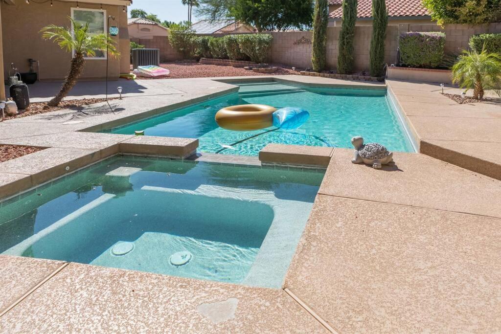 Private Paradise With Pool Heater, Spa, Billiards Эйвондейл Экстерьер фото